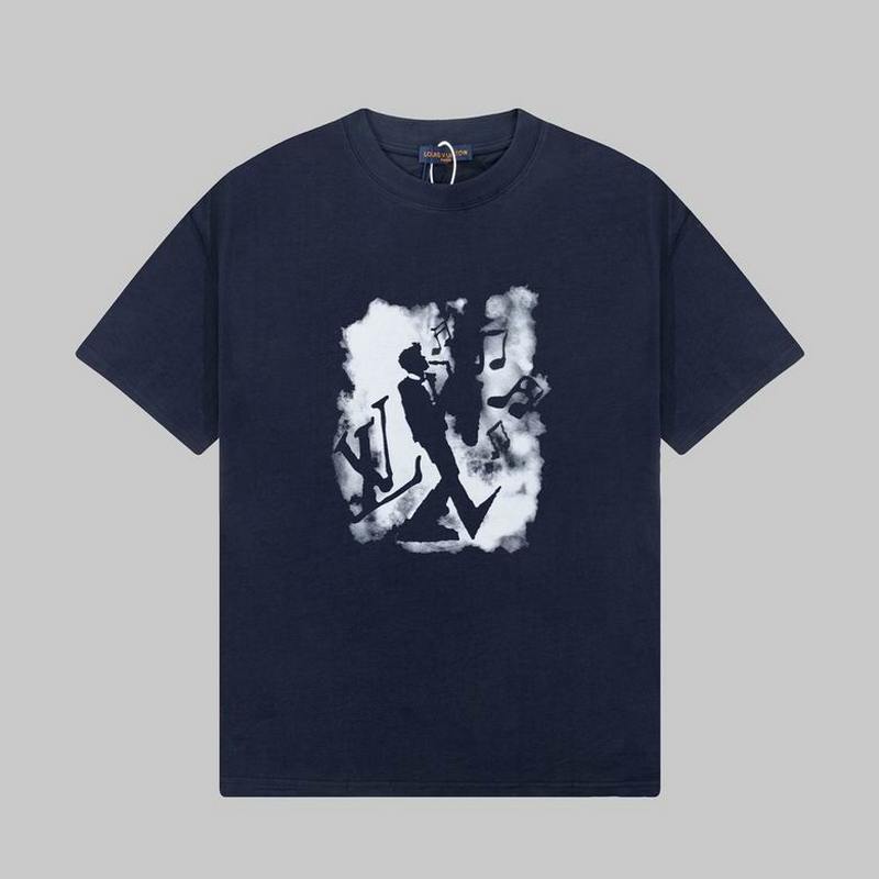 Louis Vuitton Men's T-shirts 113